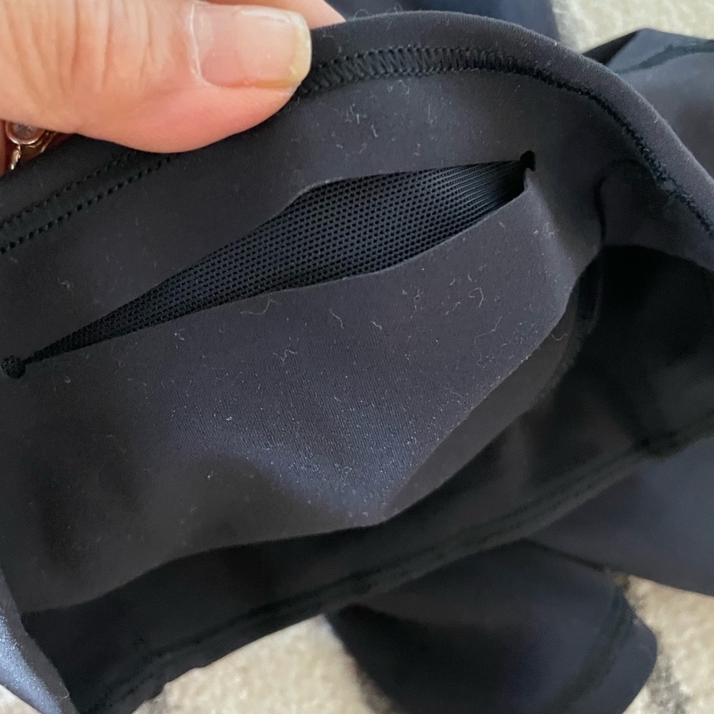 Lululemon legging- price is firm - Picture 6 of 9